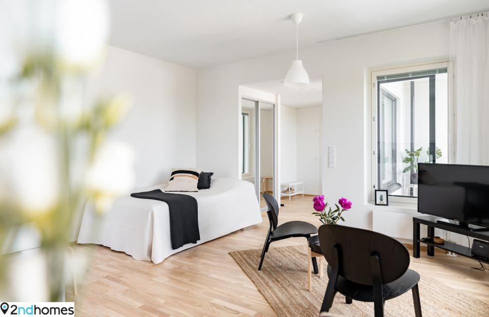"Kanava" - New 1Br Apartment With Sauna, Balcony & Views, Hosted By 2Ndhomes タンペレ エクステリア 写真