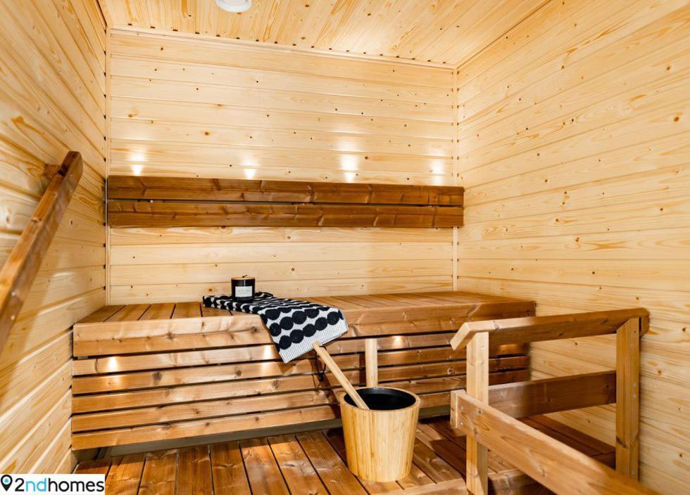 "Kanava" - New 1Br Apartment With Sauna, Balcony & Views, Hosted By 2Ndhomes タンペレ エクステリア 写真